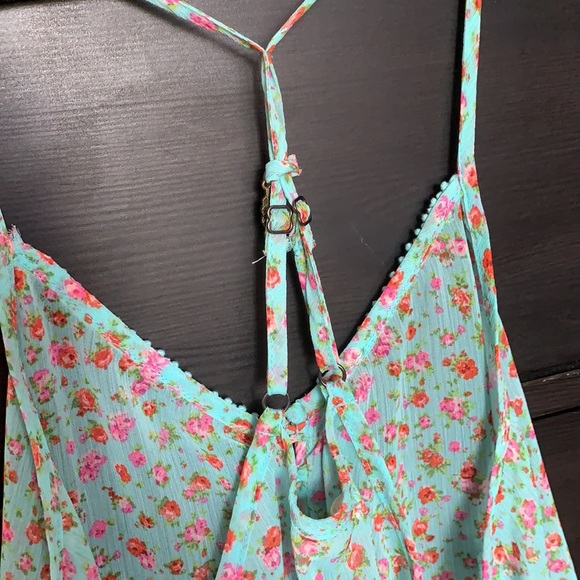 Garage floral top - Picture 6 of 6